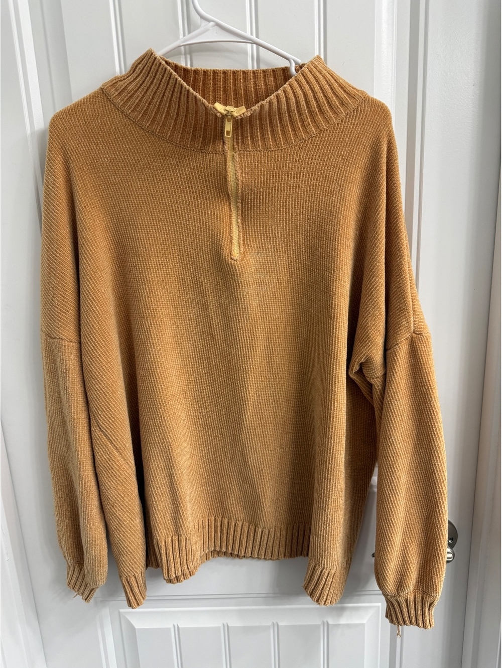 Entro Women's Mustard Yellow Half-Zip Sweater Size L